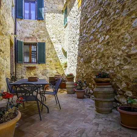 Daire In The Medieval Village
