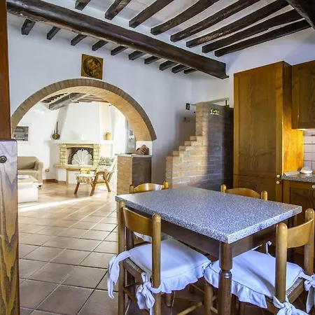 In The Medieval Village * Montefollonico