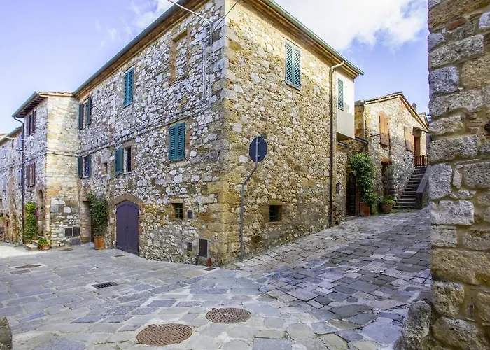 In The Medieval Village Daire